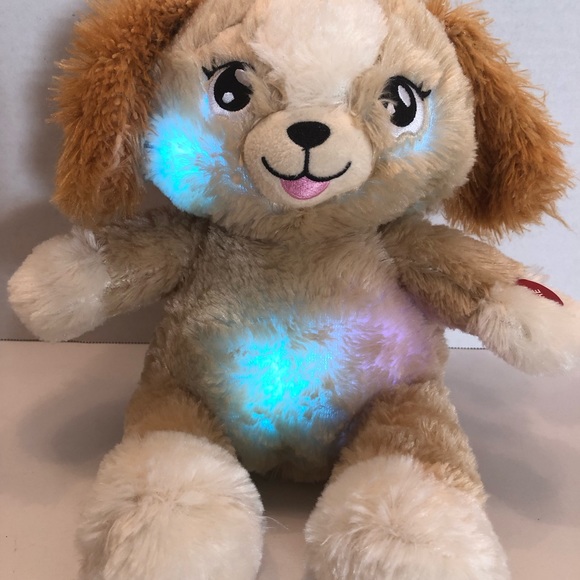 Lullabrites puppy plush plays 3 songs for bedtime. Changes to different lights. - Picture 3 of 9